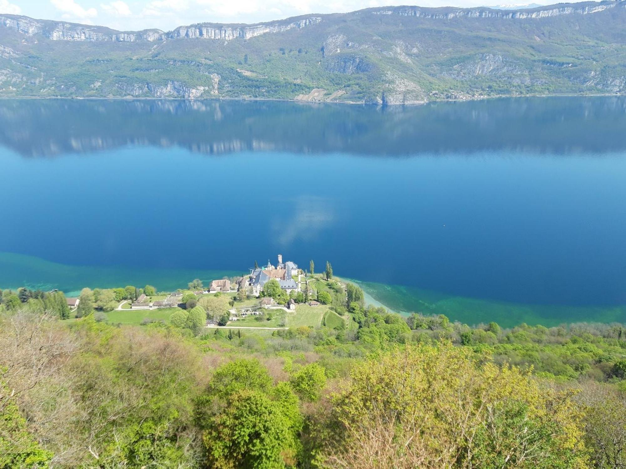 Valreley, Chambres Et Table D'Hotes Eco-Friendly Avec Bain Nordique Au Sud Du Massif Du Jura Champagne-en-Valromey Bagian luar foto